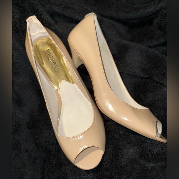 Michael Kors Open Toe Nude Patent Leather Shoes Stiletto Heel New* US Size 8 - Picture 8 of 11
